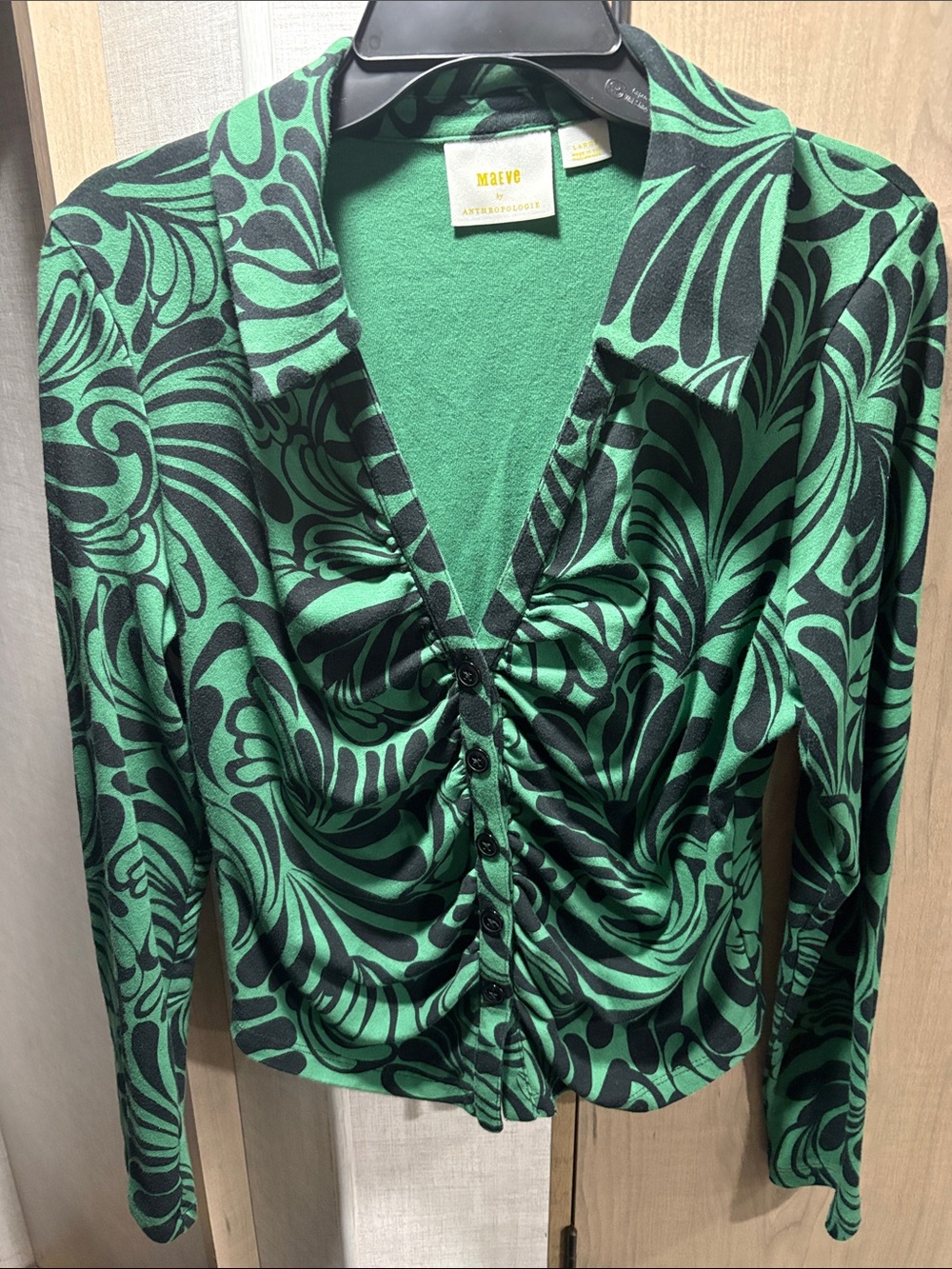 Maeve Green and Black Swirl Ruched Button-Front Shirt